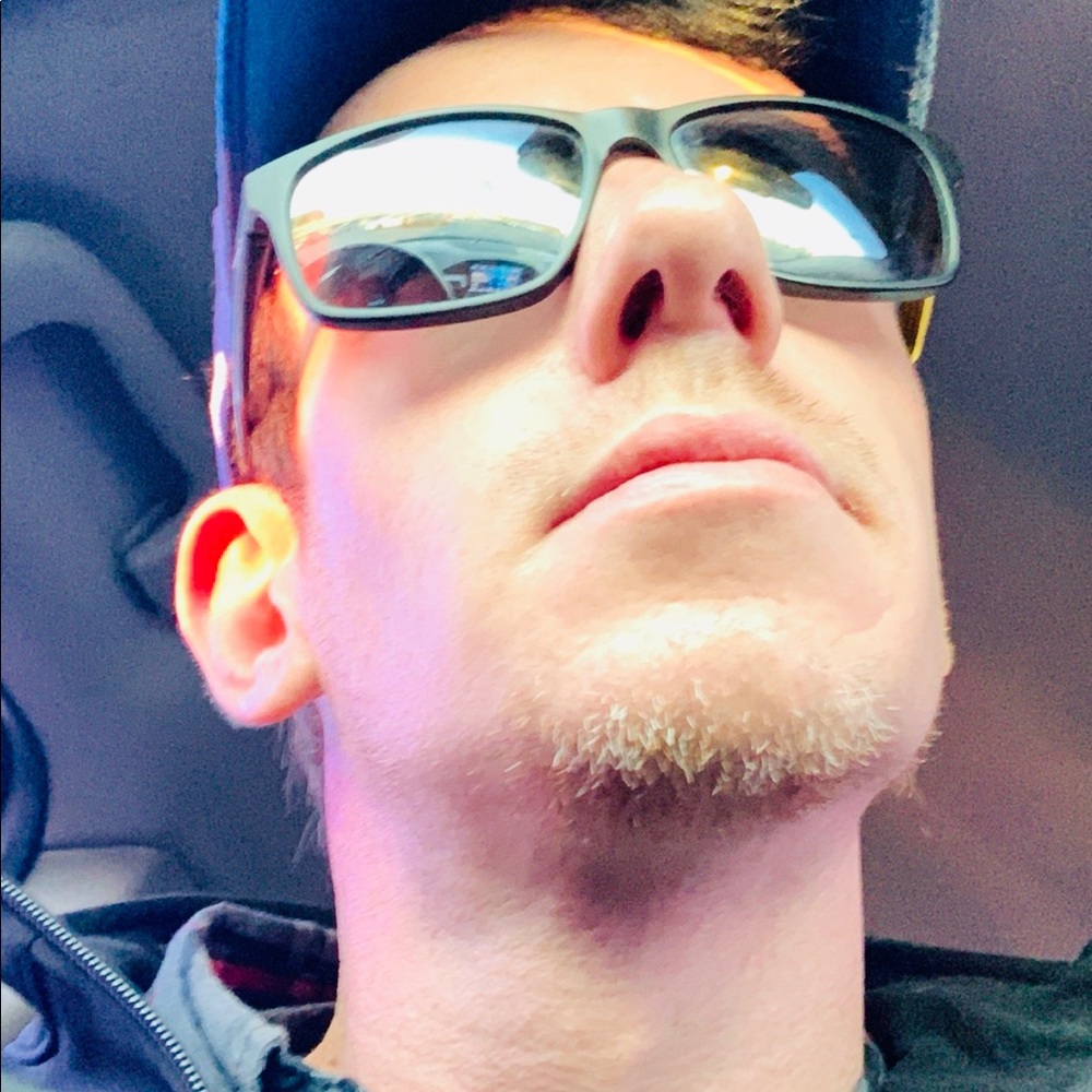 Meet your Posher, Tj